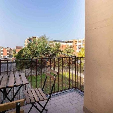 Appartamento A Pochi Passi Dalla Stazione Comodo A Coppie E Famiglie, Casa Ferrucci Collegno Extérieur photo