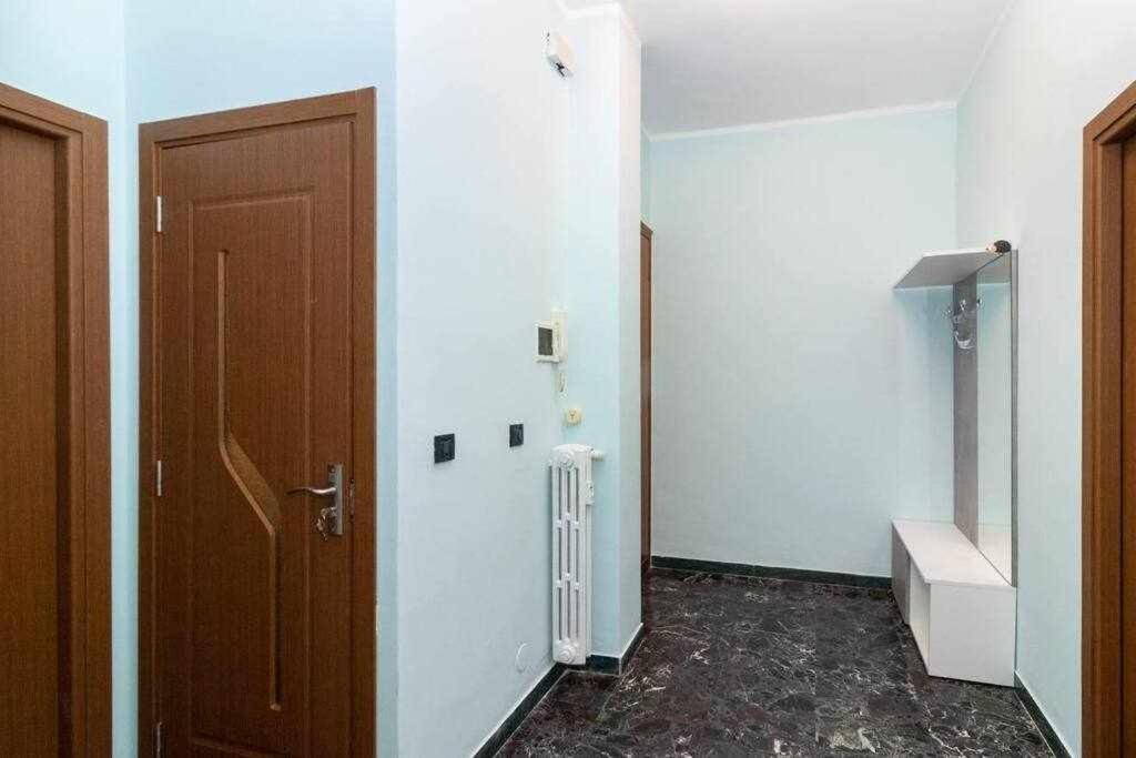Appartamento A Pochi Passi Dalla Stazione Comodo A Coppie E Famiglie, Casa Ferrucci Collegno Extérieur photo